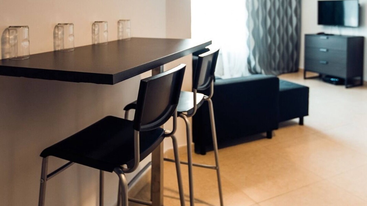 Netanya Apartment | Masterful Kikar Netanya Apartment