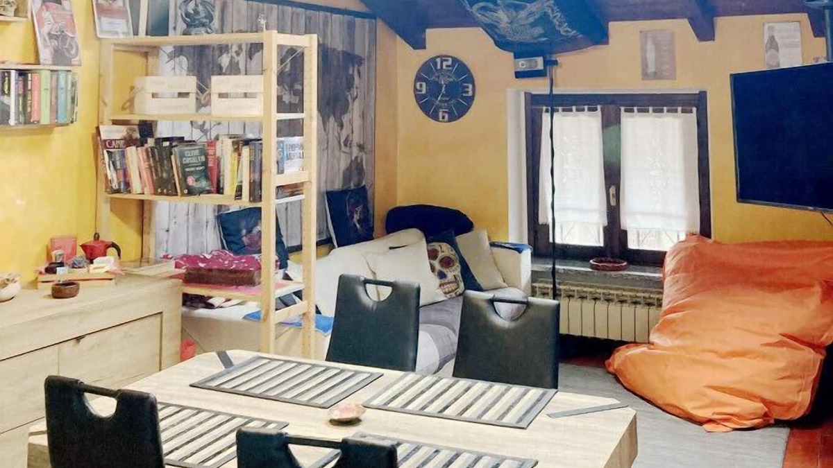 Cassina Valsassina Apartment | MAT Cassina p3 · Stylish attic in mountains