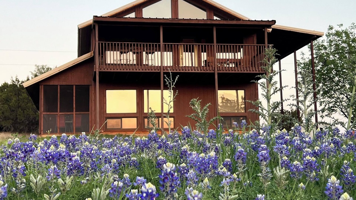 Glen Rose House | Mata'Zamo Cowboy POOL cliffside cabin, 900 acres w/trails, farm animals, hiking