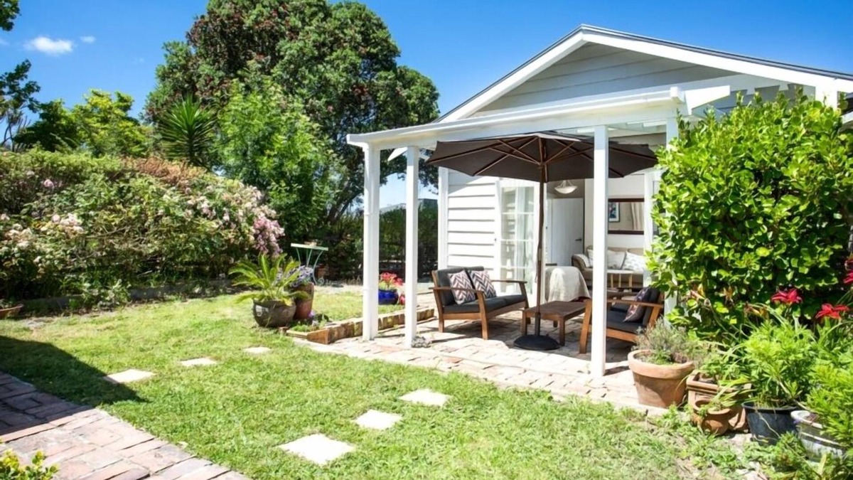 Matakana House | Matakana Village Chalet Cottage