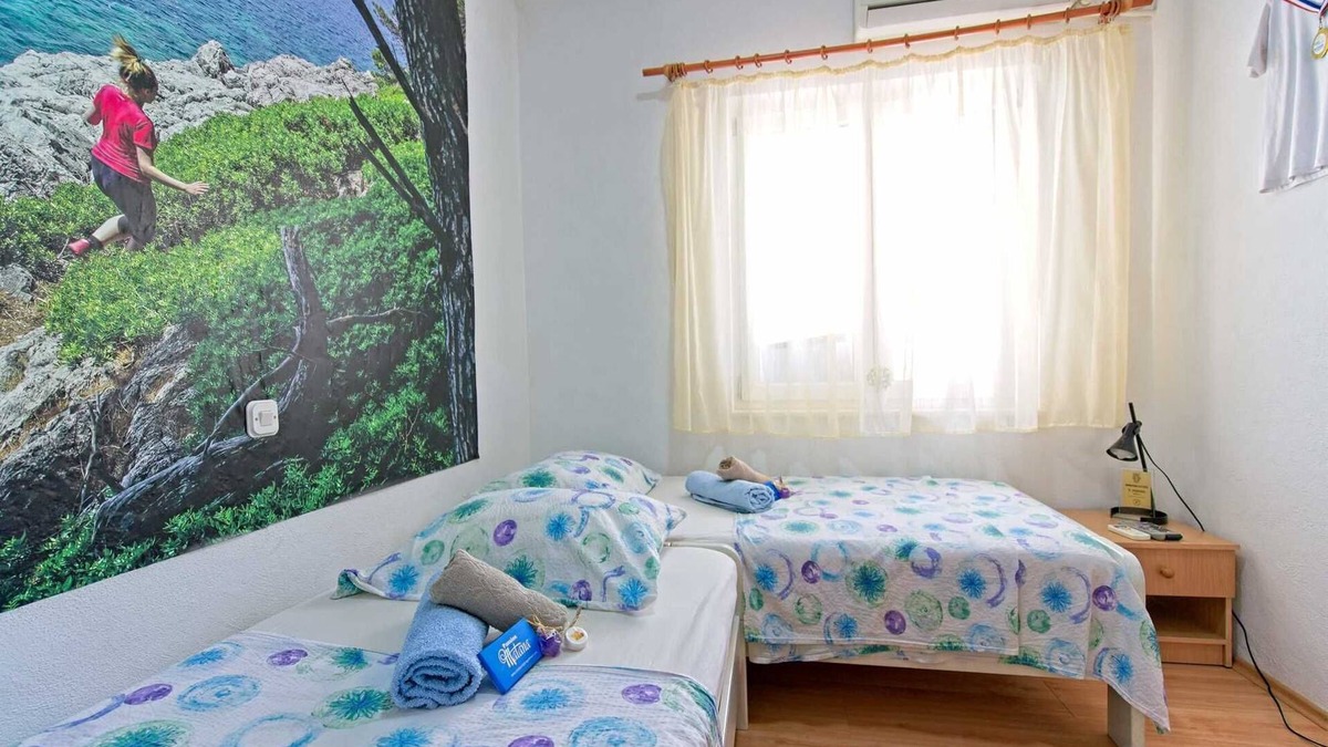 Pomena Apartment | Matana Pomena - S3 Budget Twin Room