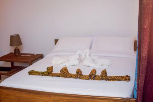 Mlingotini House | MaTemu Square - 12 Cottages Breakfast Swimming