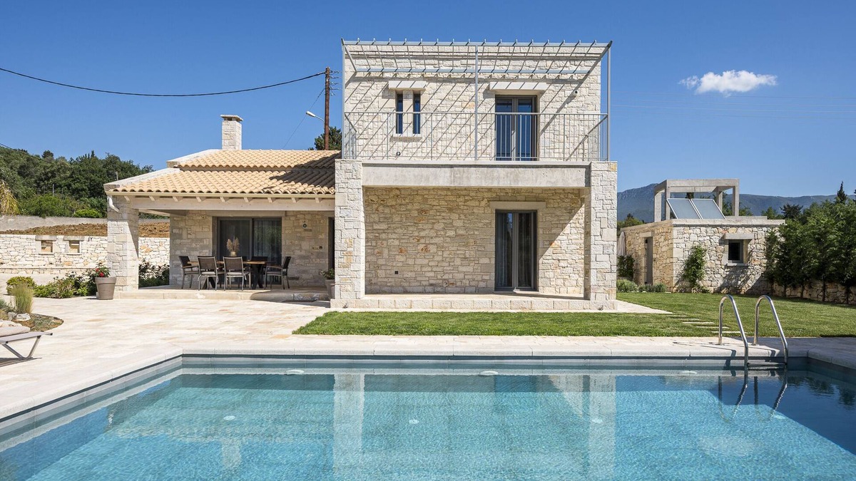 Gazatika Villa | Mateo Stone Villa by Konnect with Private Pool