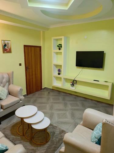 Central Province House | Mater heights