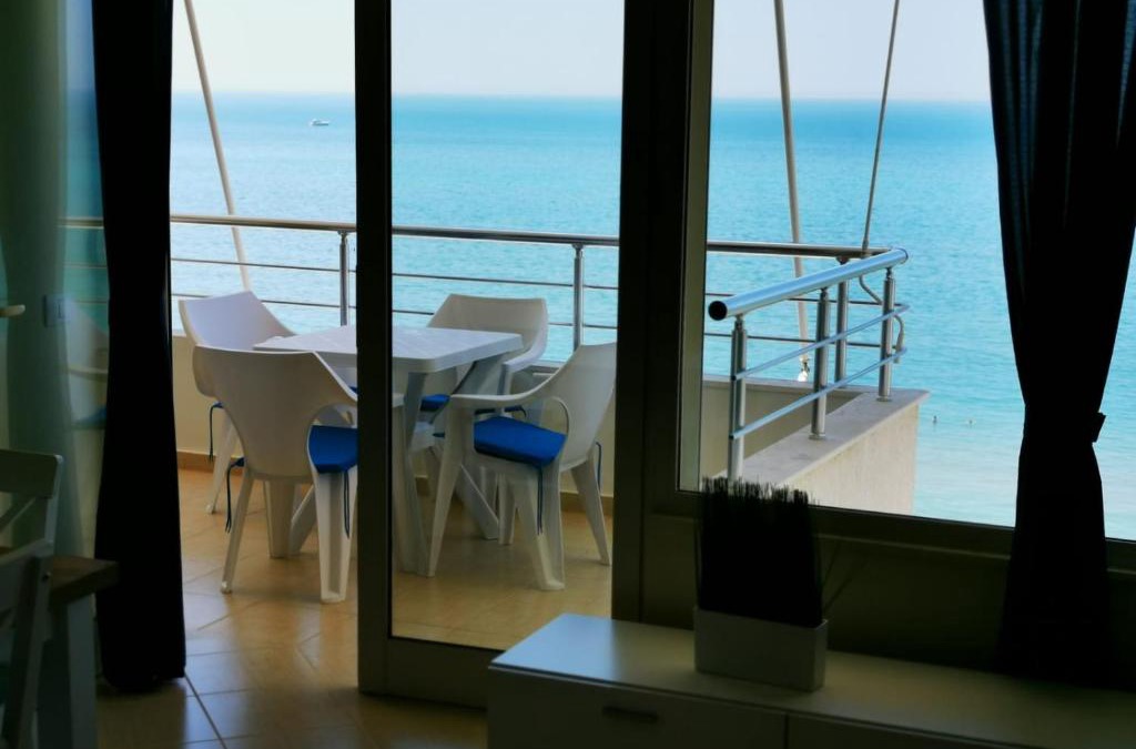 Shkembi i Kavajes Apartment | Matin Apartment Sea View