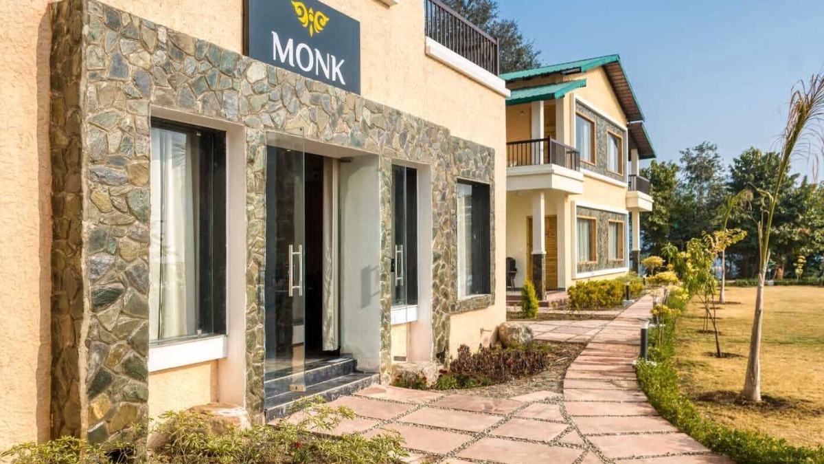 Garjia Hotel | MAULIK RETREAT