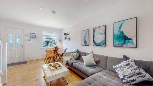 Glasgow House | Mavisbank Gardens