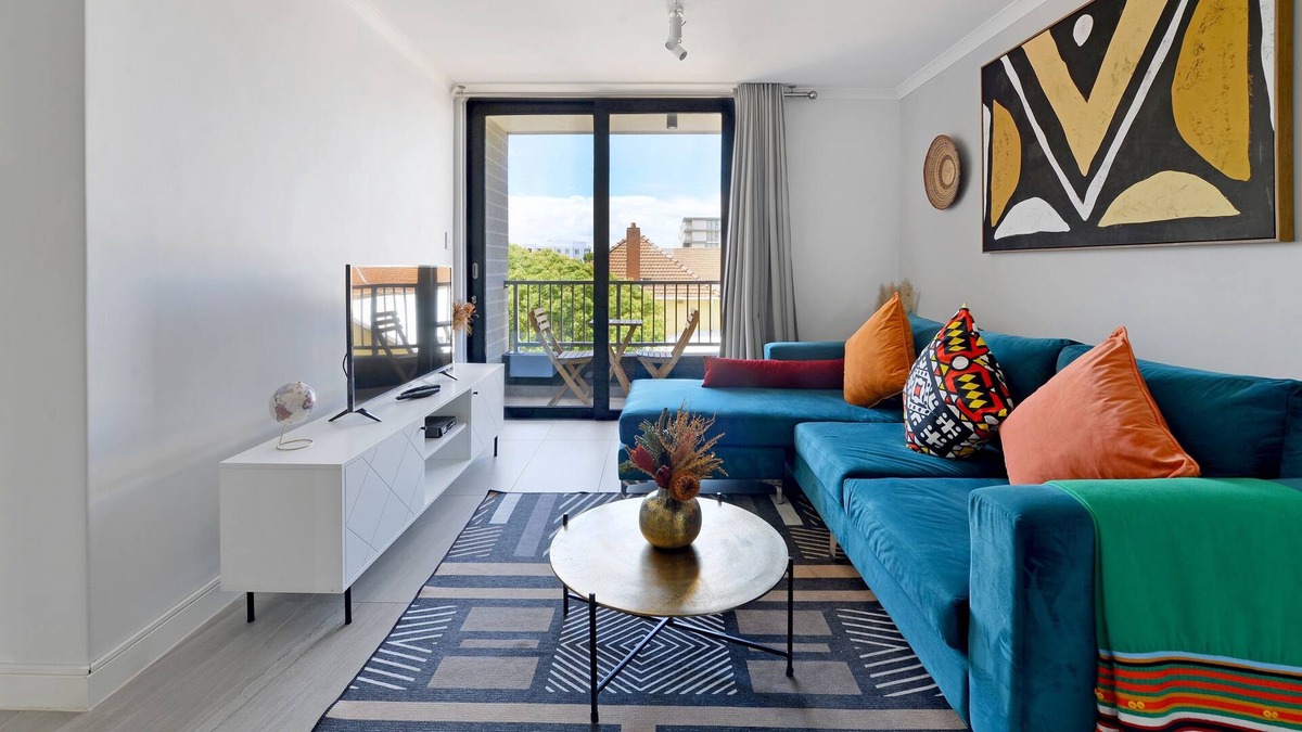 Observatory Apartment | Mawethu | Stunning Observatory Apartment | Pool
