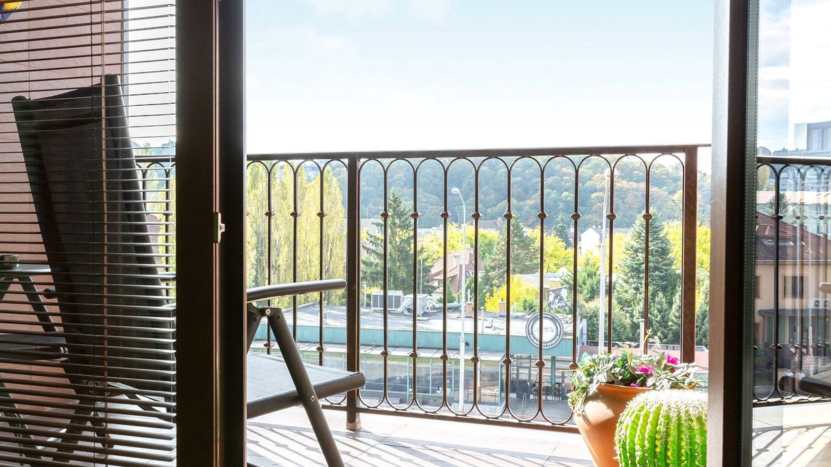 Old Town Hotel | Max Inn Hotel