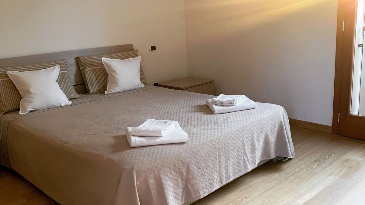 Montegrotto Terme Apartment | MAX'S RESIDENCE:Cozy modern apartment with pets allowed