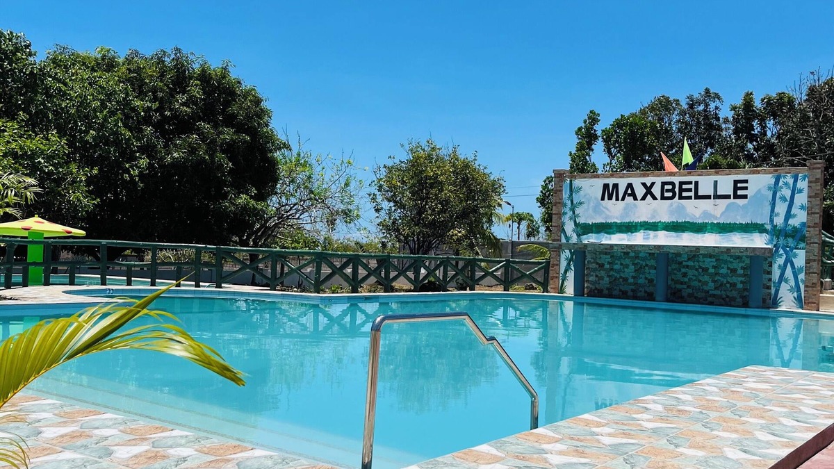 Daanbantayan Resort | Maxbelle Mountain Resort
