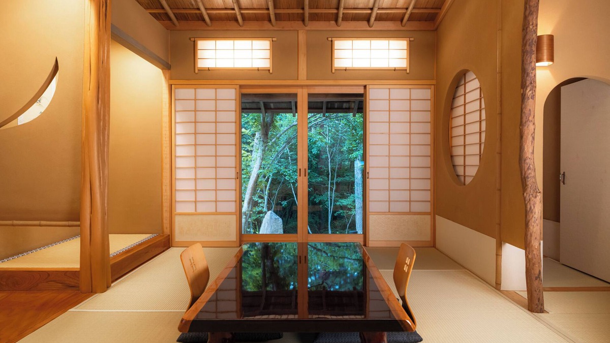 Azumino Villa | Maximum 16 people can be accommodated in a private villa with a half-open-air hot spring.