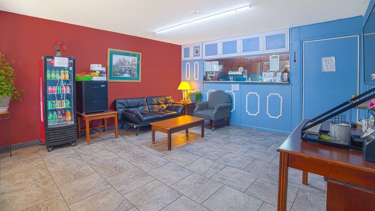 Williamston Hotel | Mayfair Inn