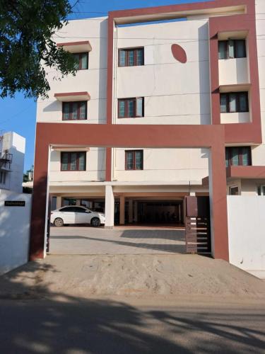 Peelamedu Hotel | Mayfair Service Apartments