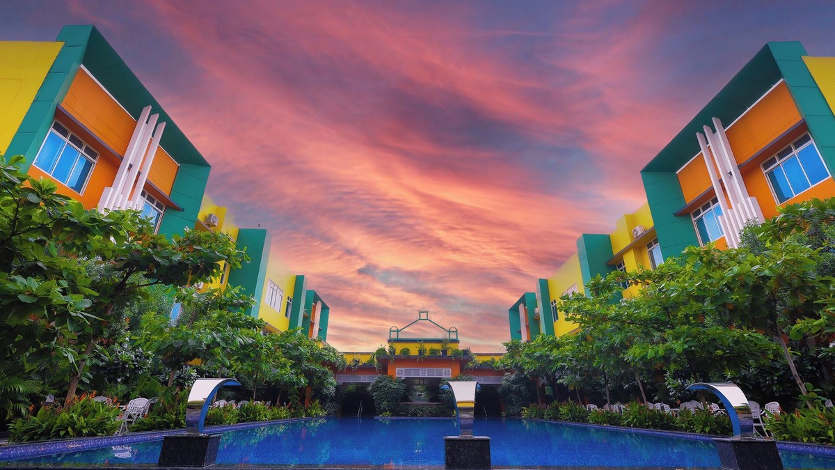 Panposh Hotel | Mayfair World Cup Village