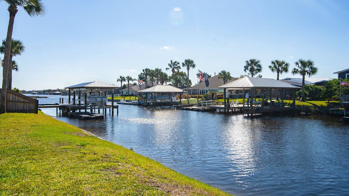 Isle of Palms House | Mayo Clinc 1mile from Intercoastal waterfront home w/pool and Breathtaking Views