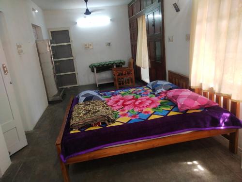 Chennai Bed & Breakfast | Mayurapriya Inn