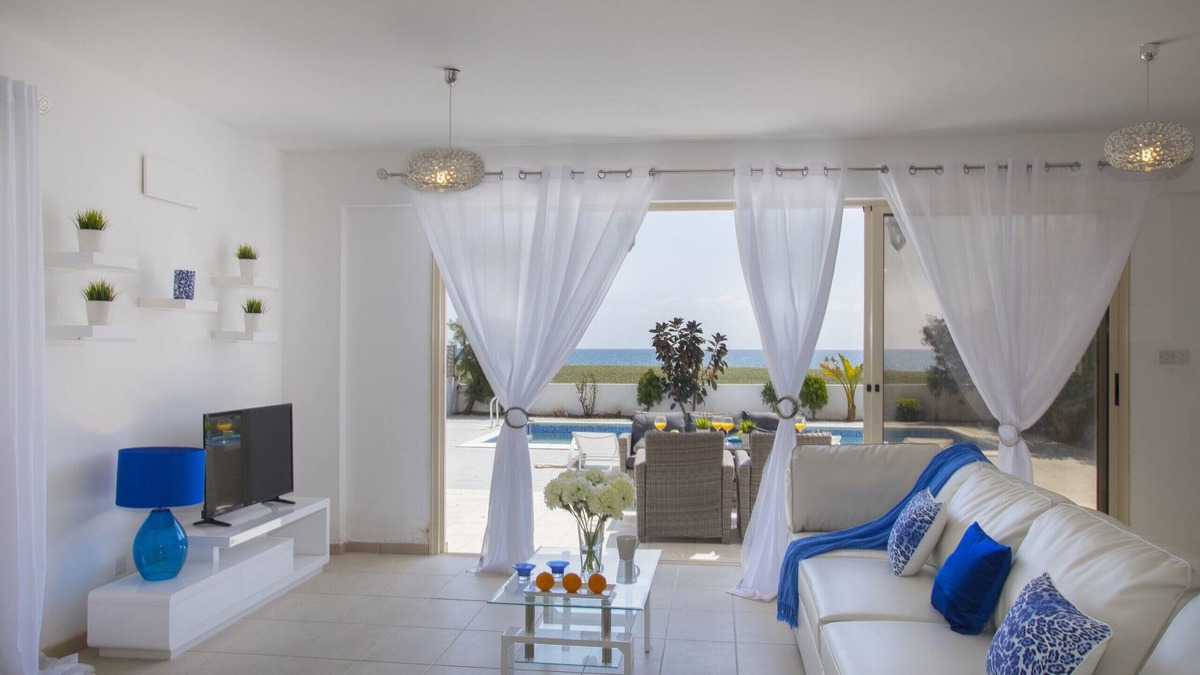 Mazotos Villa | Mazotos Seaview Villa Iris