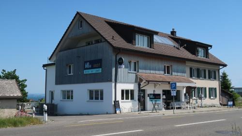 Altnau Hotel | MBar