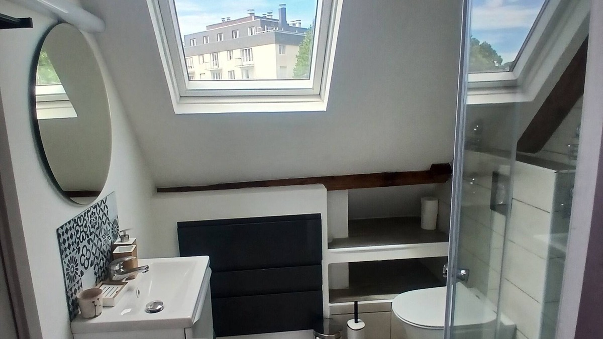 Herouville-Saint-Clair Apartment | MBINE SENGHORE Super duplex just a step away from the Orne canal