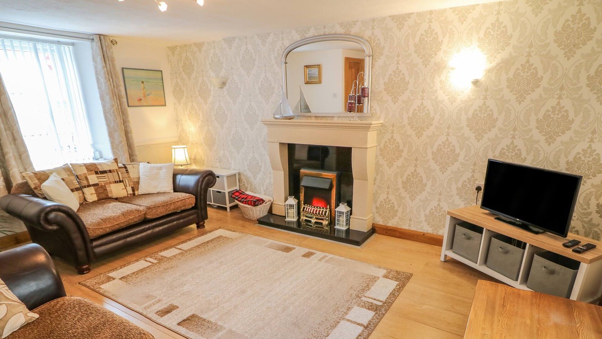 Carnlough Cottage | MCCOLLUMS CORNER, family friendly, with open fire in Carnlough