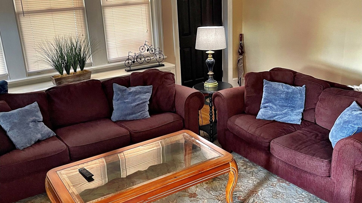 Wilmington Apartment | McDaniel’s Corner charming 1-bedroom with WiFi, AC in gorgeous Wilmington