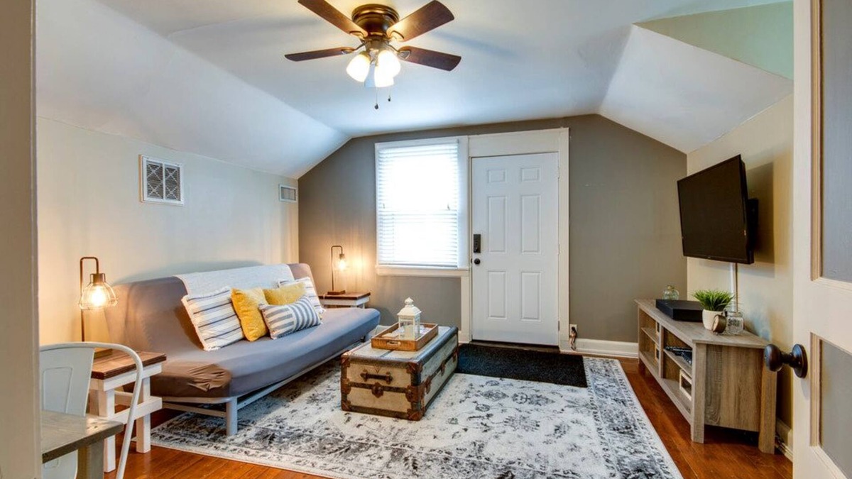 Radnor Apartment | ★ McIver's Cozy Cottage Suite ★ Close to Downtown (Permit #11913034300)
