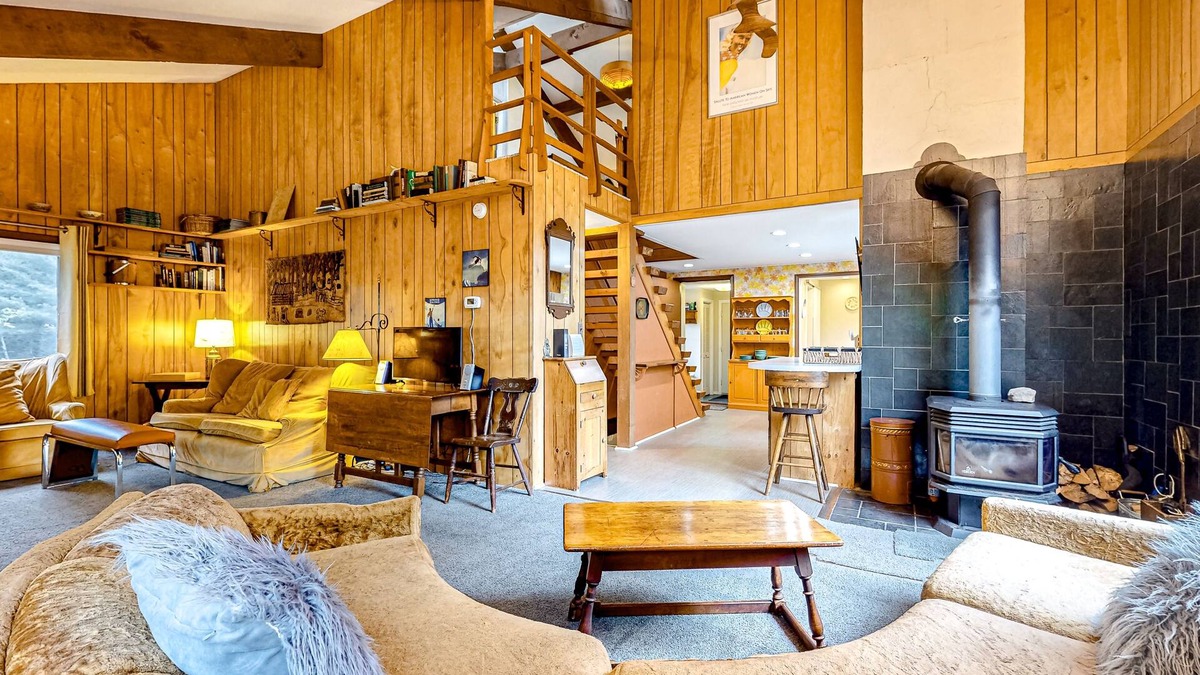 Franconia House | MCM hideaway with entertainer's deck, dog-friendly yard, Ping-Pong & WFH desks