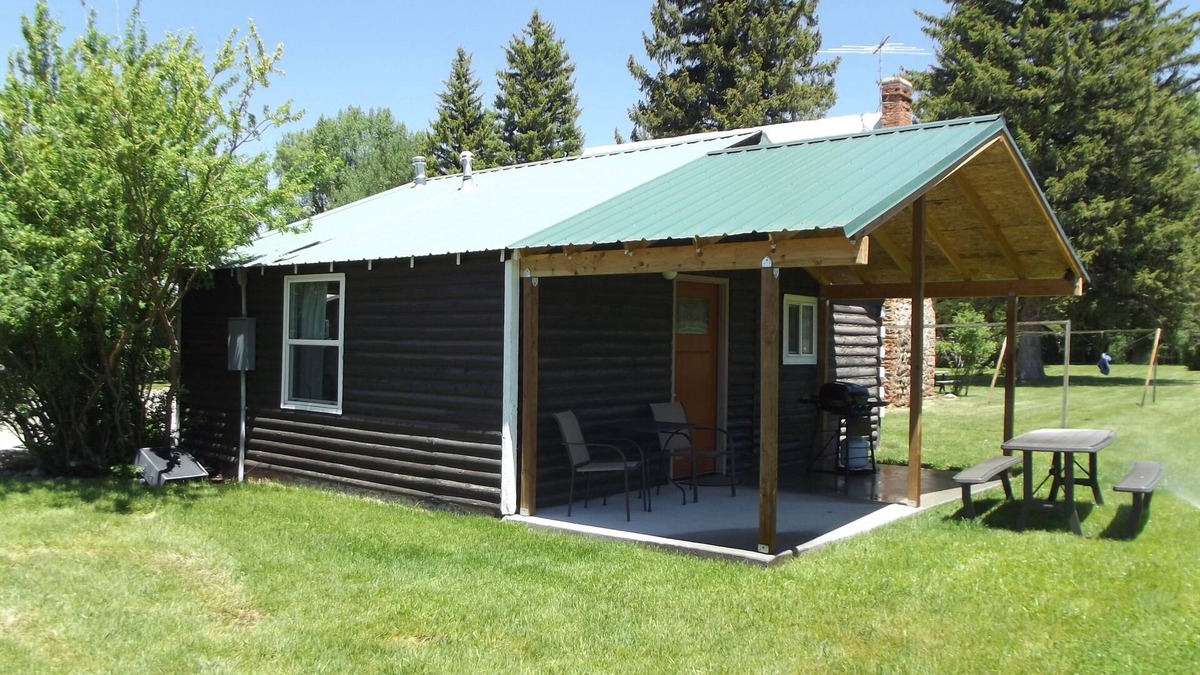 Meeker Cabin | Meadow Cabin
