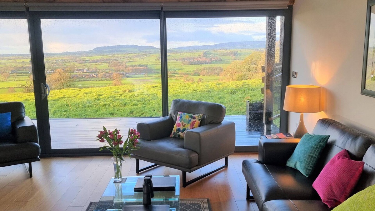 Longridge Cottage | Meadow Cottage at Hill Top Farm