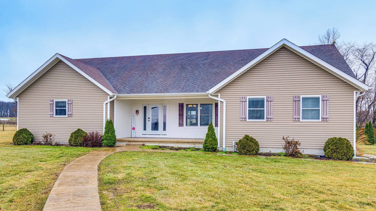 Odon House | ‘Meadow Edges’ w/Yard & Views in Odon
