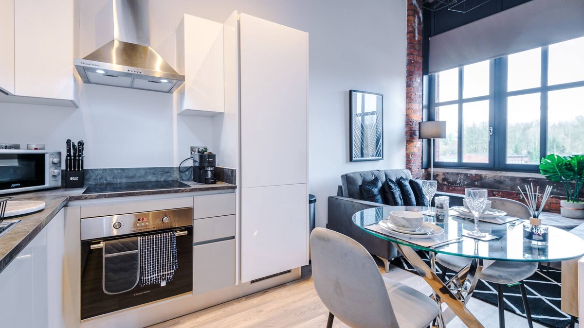 Offerton Apartment | Meadow Mill | 1-Bedroom Apartment