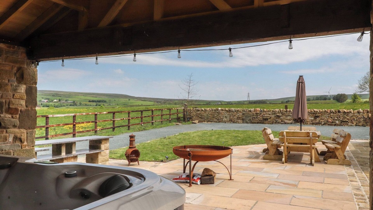 Accrington Cottage | Meadow Top Farm Barn