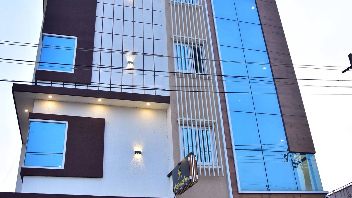 Mysore Hotel | Meadows Inn