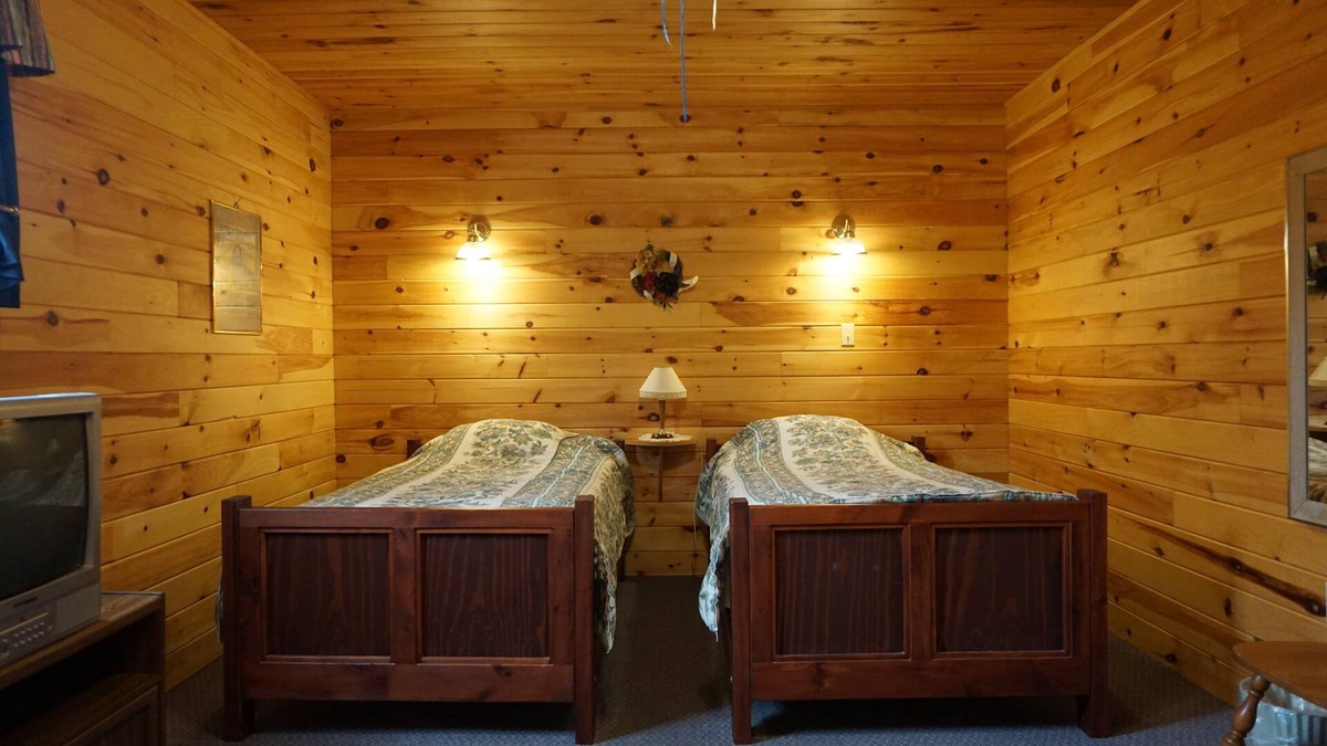 Miltonvale Park Cottage | Meadowview Cottages
