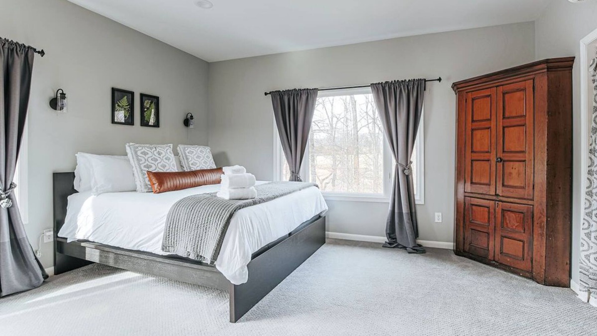 Batesville Cottage | Mechum Hill Cottage: Central to Crozet & Cville