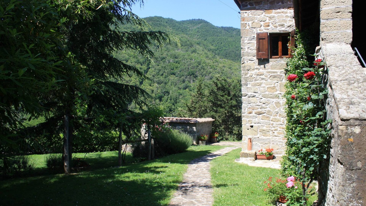 Londa Villa | medieval watch tower and pool, near Florence, suitable for remote working