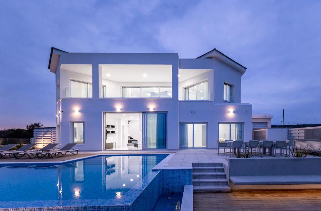 Agios Theodoros Villa | Mediterranean Dream Beachfront Villa