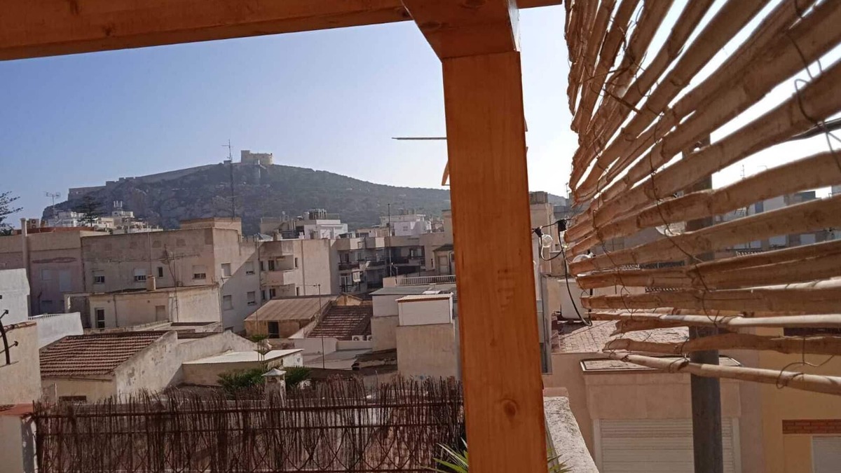 Aguilas House | Mediterranean house with large terrace and views of the castle