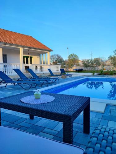 Gradina House | Mediterranean Olive WaterfallsKRKA-Croatia