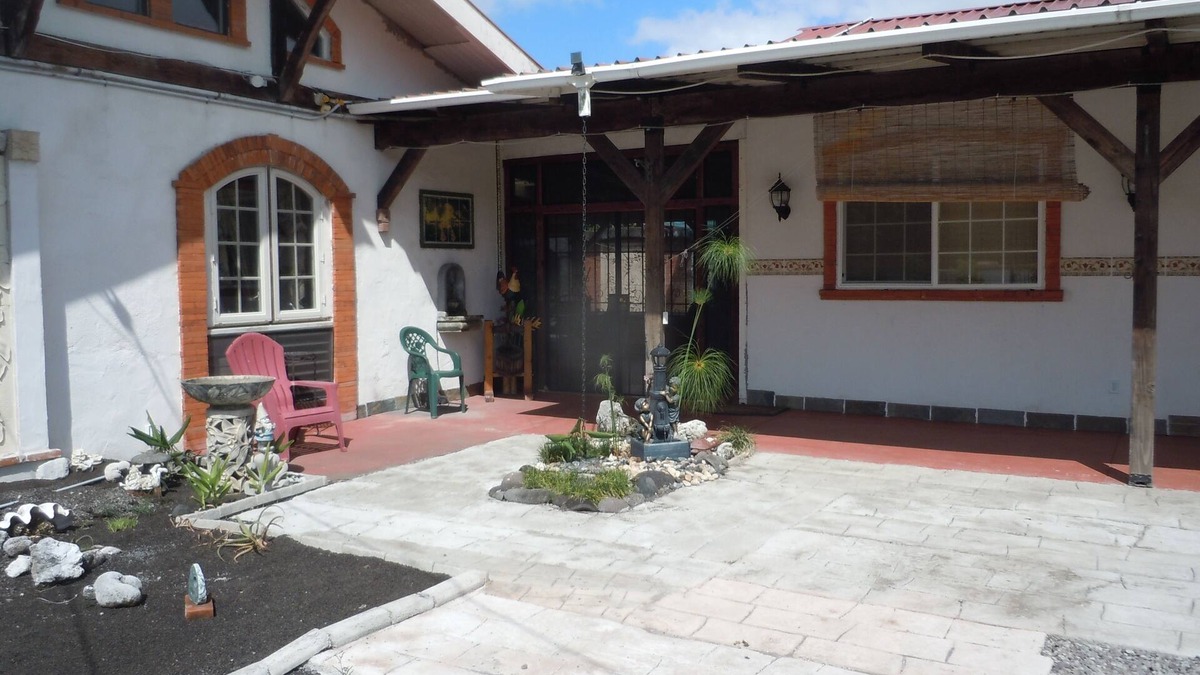 Keaau House | Mediterranean Style Villa Keaau HI 96749