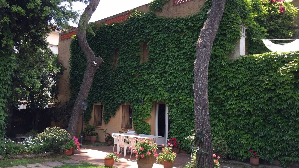 Premia de Mar Villa | Mediterranean Villa near the sea and Barcelona