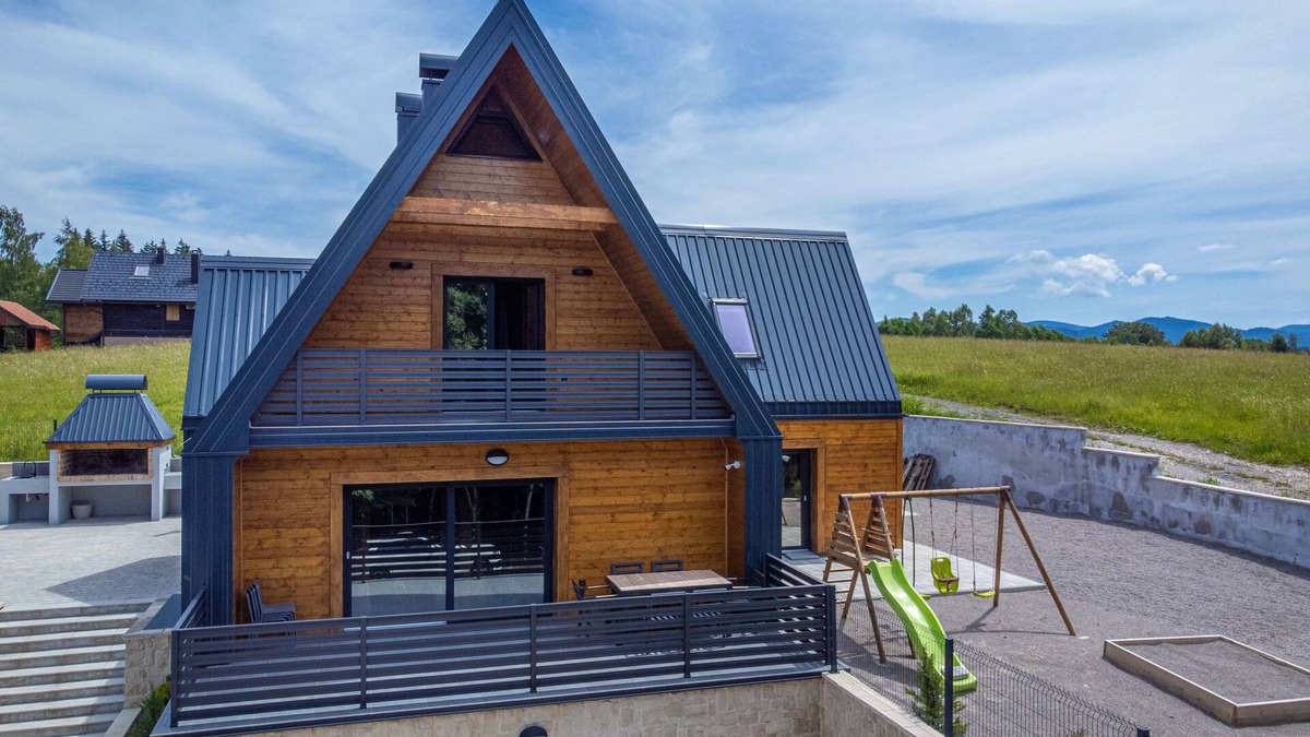 Kupjak House | Medvjed by Interhome