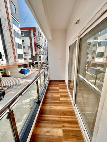 Madhapur Apartment | Mee Homes Madhapur Family Stay Fully Furnished 2 BHK Premium Flats
