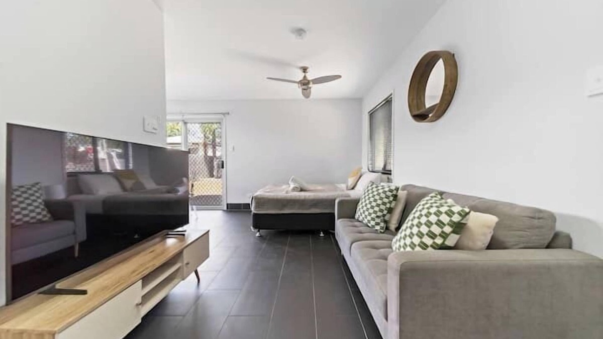 Townsville Apartment | Meenan down