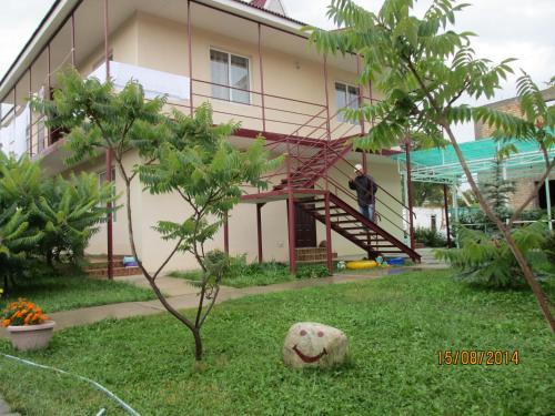 Cholpon-Ata House | Meerim Murok