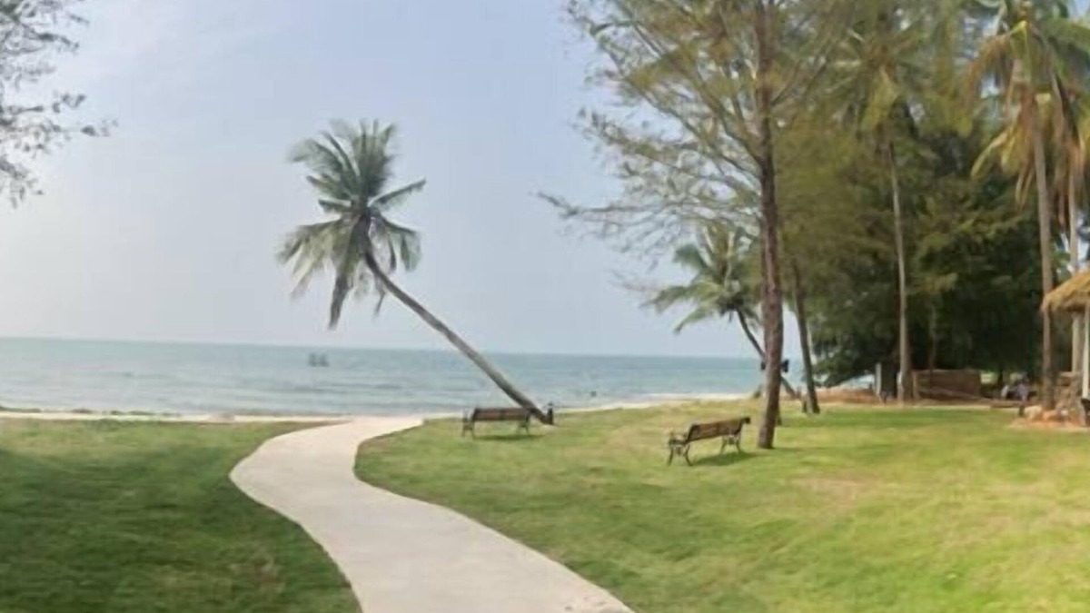 Khlong Yai Resort | Meet The Sea Resort