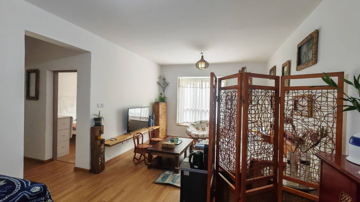 Chenghua Apartment | Meet Your, Panda Base 2-bedroom apartment