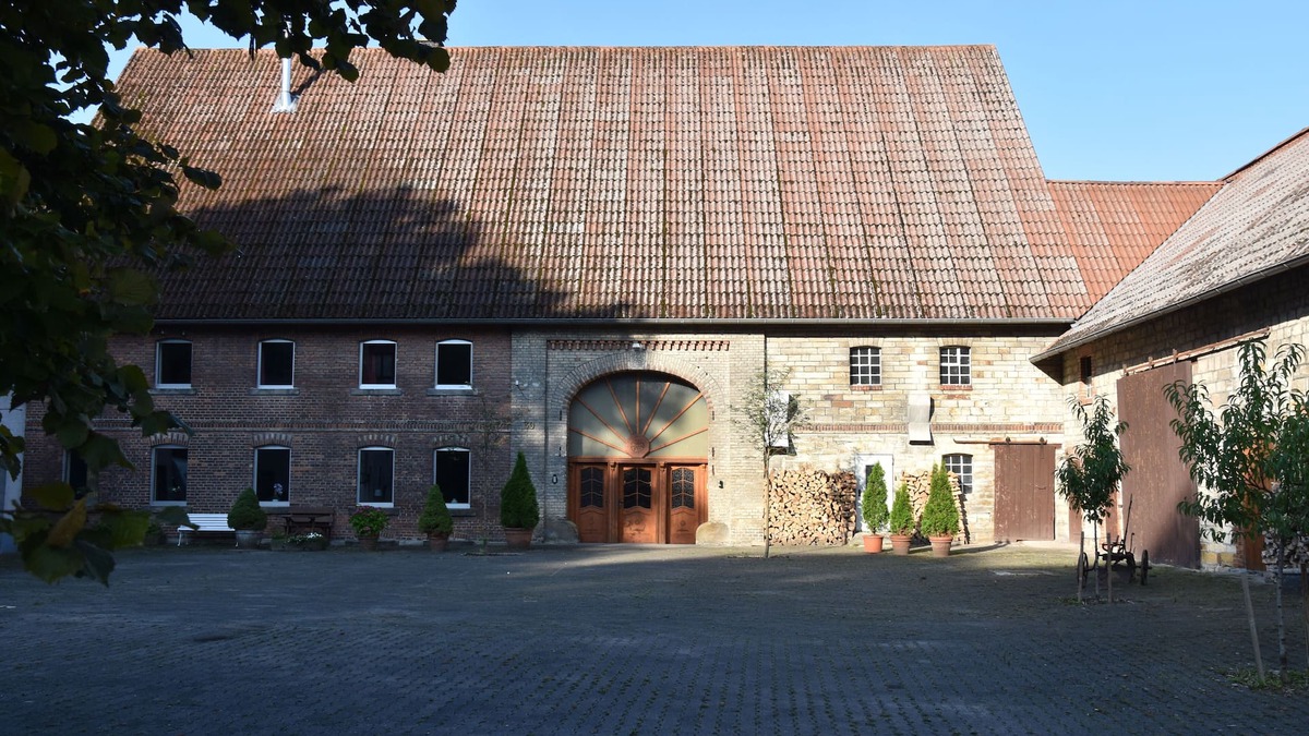 Kirchborchen House | Meeting place for families and groups in a farmhouse with a mill near Paderborn