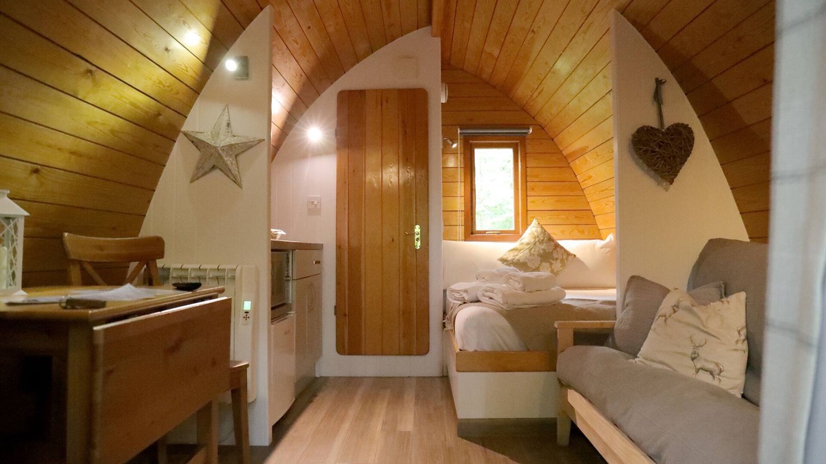 Aldborough Cabin | Mega Pod (Deer's Glade)